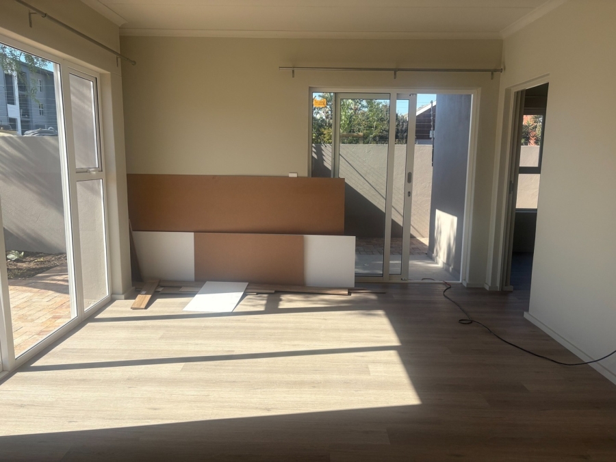 2 Bedroom Property for Sale in Table View Western Cape